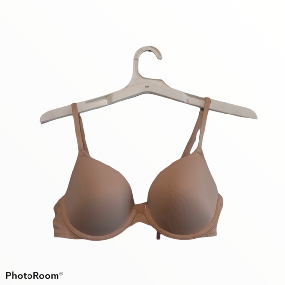 PINK Victoria's Secret Other - VS Pink Wear Everywhere T-shirt Bra Lightly Lined Womens Sz 34C